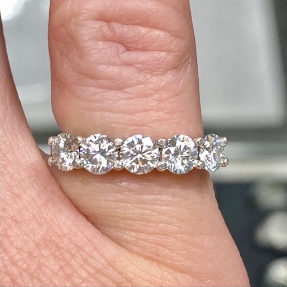 1.25 Carat Moissanite Diamond Wedding Band